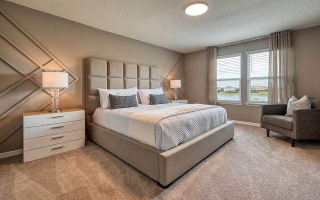 7553 Oak Spring Lane