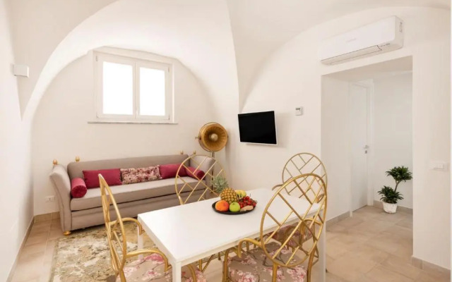 Spanish Steps Lovely Apartment