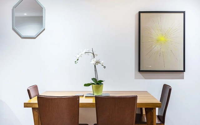 2 Bed Apartment Near Bow Road Station