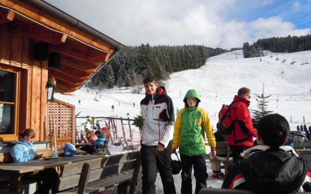 Gasthof- Gaestehaus Seeblick