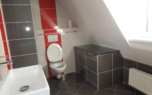 Apartments Benešov Nad Ploučnicí