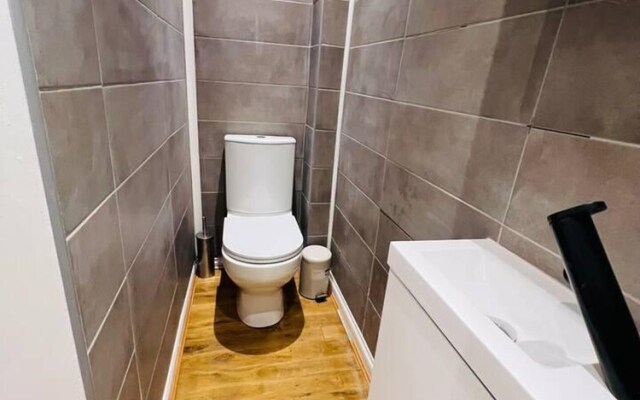 Stunning Apartment Sleeps up to 4 in Blackpool