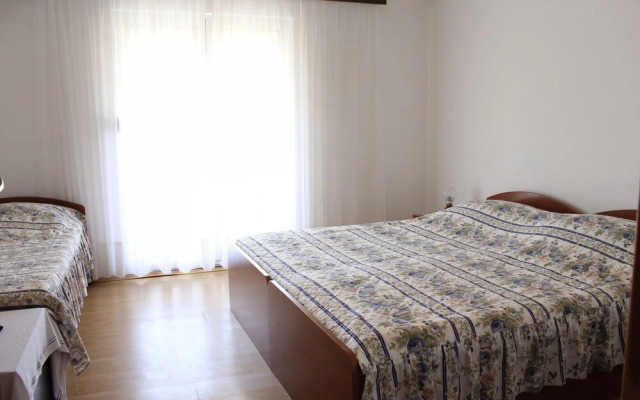 Jagoda - Comfy and Cozy - A1 Lijevi