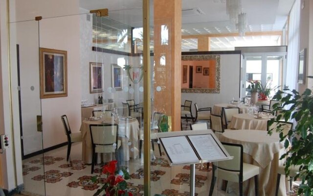Grand Hotel Moroni