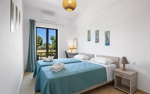 Sun Beach Apartment in Chania 3
