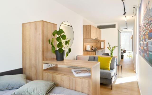 Modern ausgebauter Überseecontainer als Tiny House