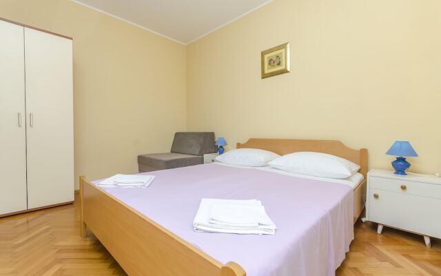 Rooms Summer Chill
