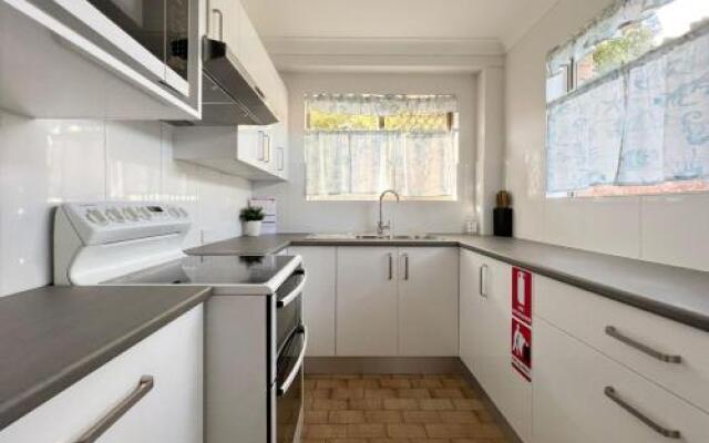 9 Braemar- Skip Hop And Jump From Everything