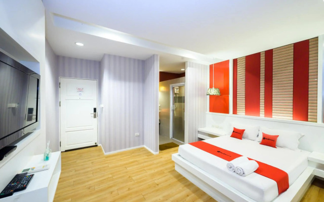 RedDoorz Plus Reun Rattana Rattanathibet