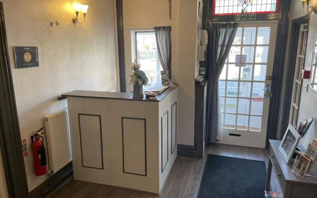 Ivydene Guest House