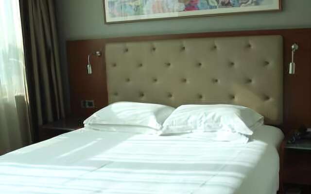 Motel 168