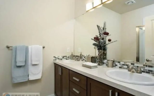 Escape at Eastside Condo and Townhomes