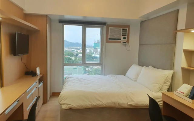 Steff's Condo 816 at Centrio Tower