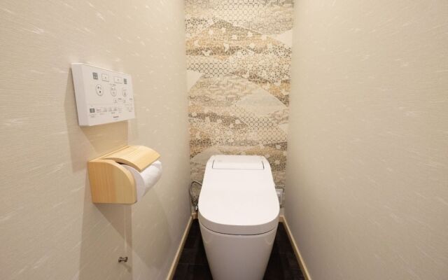 Ookini Hotels Osaka Castle Apartment