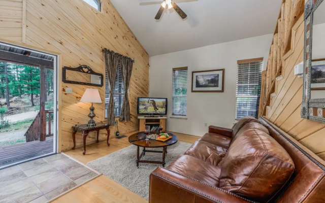 Hidden Forest Lodge by Ruidoso Vacation Rentals