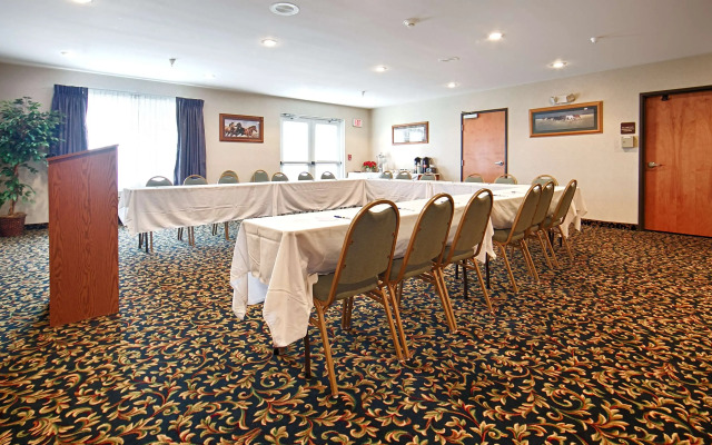 Best Western Bronco Inn