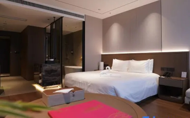 Moon Lake Hotel – Guest Rooms – Yangzhou