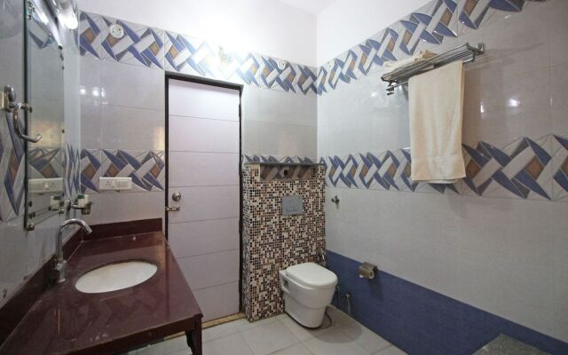 OYO 5183 Hotel Subhadra Residency