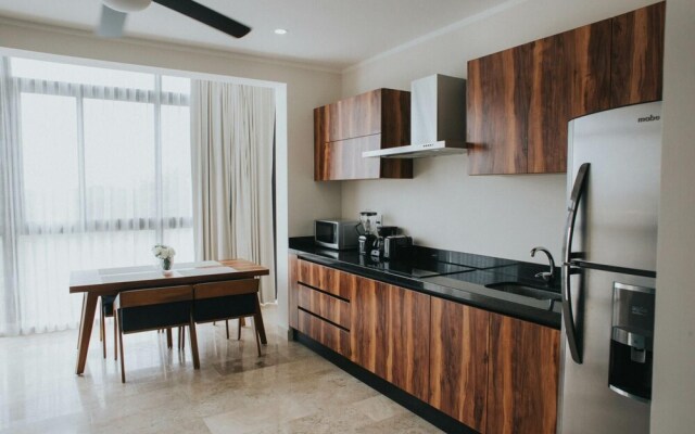 Spacious 2 BR Aldea Zama Private Pool Movie Cinema Gym
