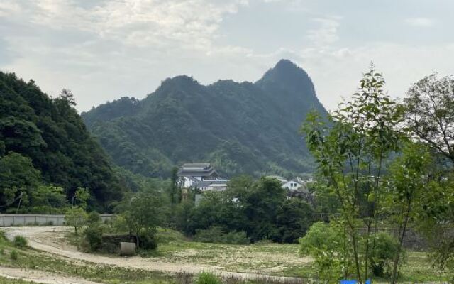Sanqingshan Huiyin Hostel