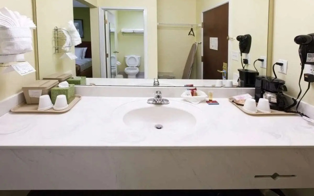 Country Hearth Inn Knightdale Raleigh