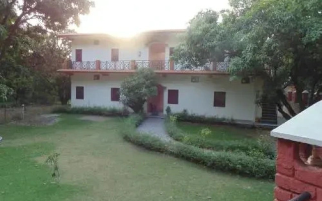 Corbett Milestone Resort