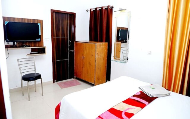 Hotel 4 U Rishikesh - Hostel