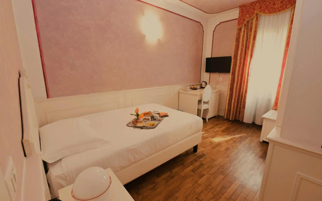 Hotel Villa Patriarca