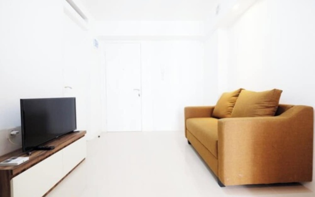 Bassura City Apartment Connect to Swimming Pool – Guest Rooms – Jakarta
