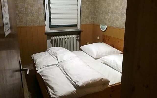 See Lord Hotel