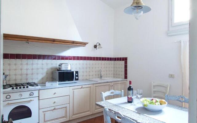 Lovely Apt 3min Walk to Ponte Vecchio