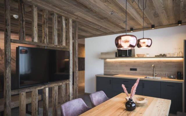 Schuischta Mountain Apartments