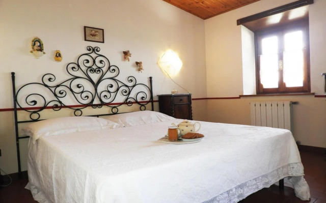 Casa Ortomaggiore With Pool Sauna