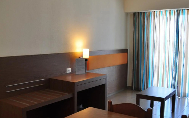 Sea Melody Beach Hotel & Apartments