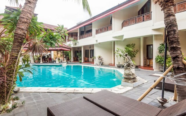 Hotel The Flora Kuta Bali by ZEN Rooms