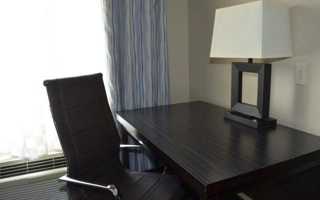 Super 8 by Wyndham Irving/DFW Apt/North