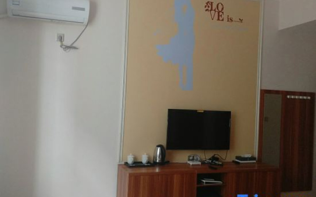 Mengzi Dream House Hotel (Honghe Avenue Branch)