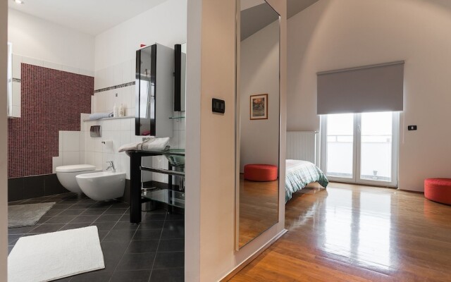 Villa Aylin, 5-bed, Next to the sea