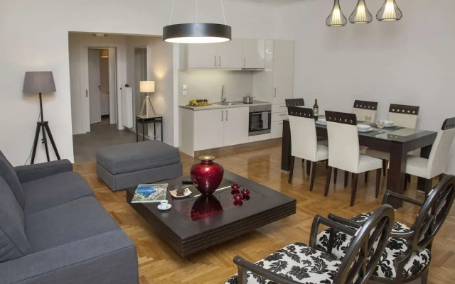 Exceptional Penthouse near Acropolis Museum by GHH