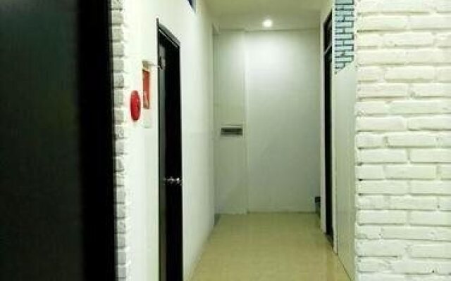 Hello Hostel