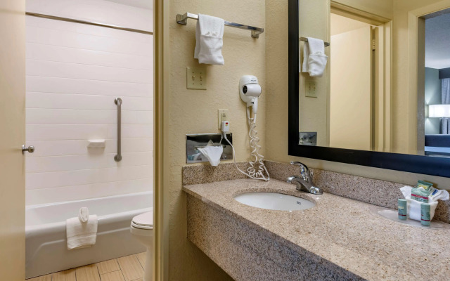 Best Western Downtown Stuart