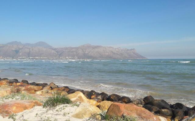 Sunset 786 Holiday Accom-212