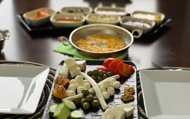 Accan Hotel & Konaklama Evi