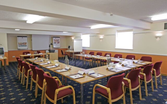 Best Western Limpley Stoke Hotel