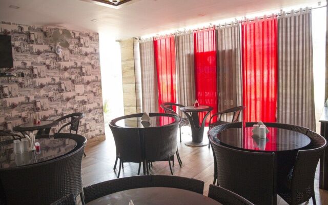 OYO 5005 Shree Anaya Boutique Hotel