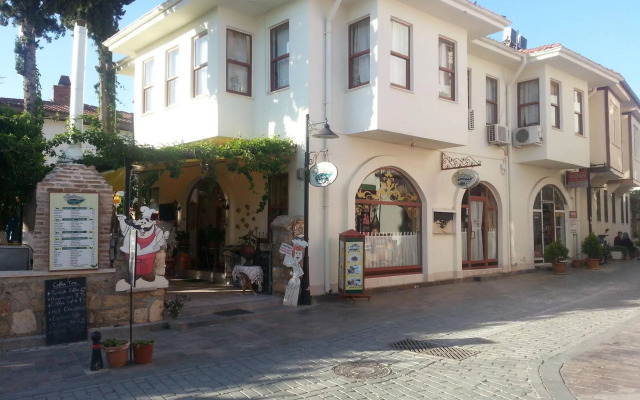 Konukzade OldTown Apart