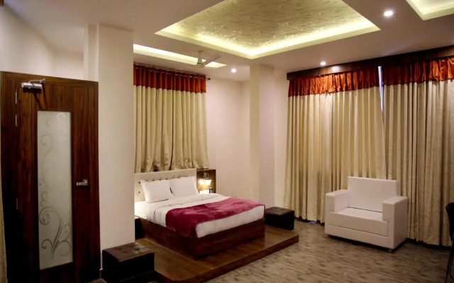 Hotel Khatana Palace