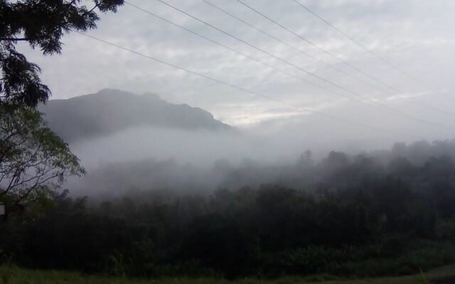 Red Z Cool Mountain Resort