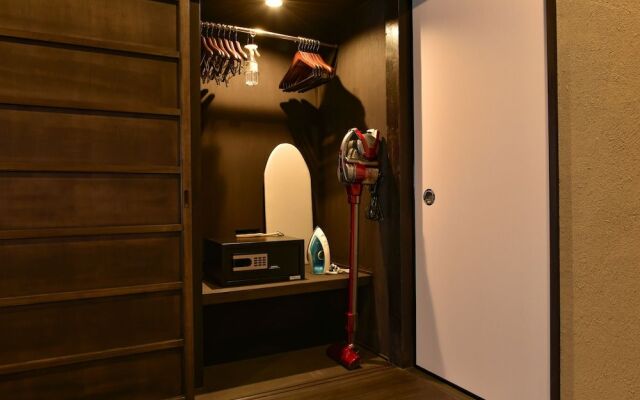 Rinn Premium Koki East