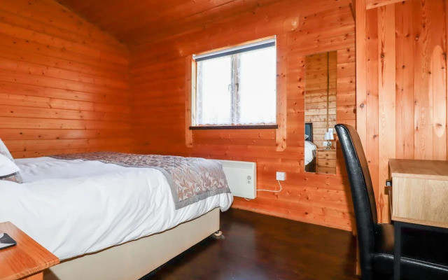 Cedar Lodge